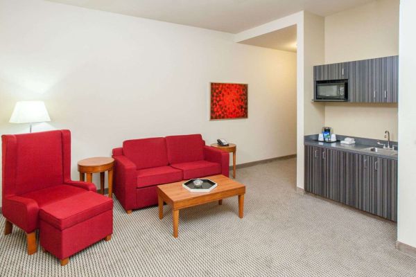 Hotel BAYMONT GRAND FORKS (Grand Forks)
